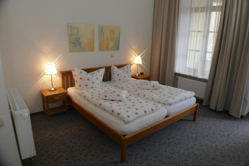 Double Room with Balcony image 3