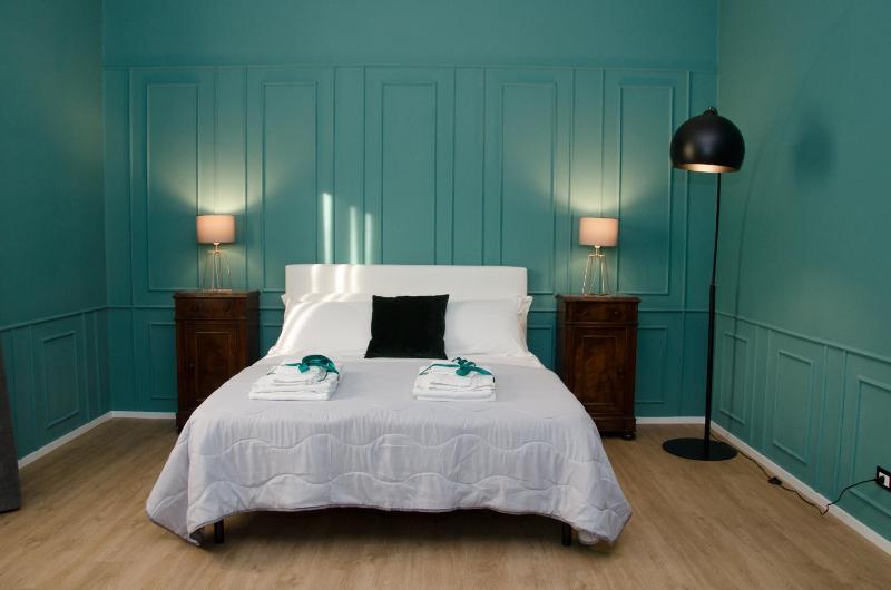 Deluxe Room image 4