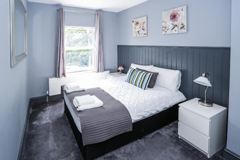 Double Room image 1