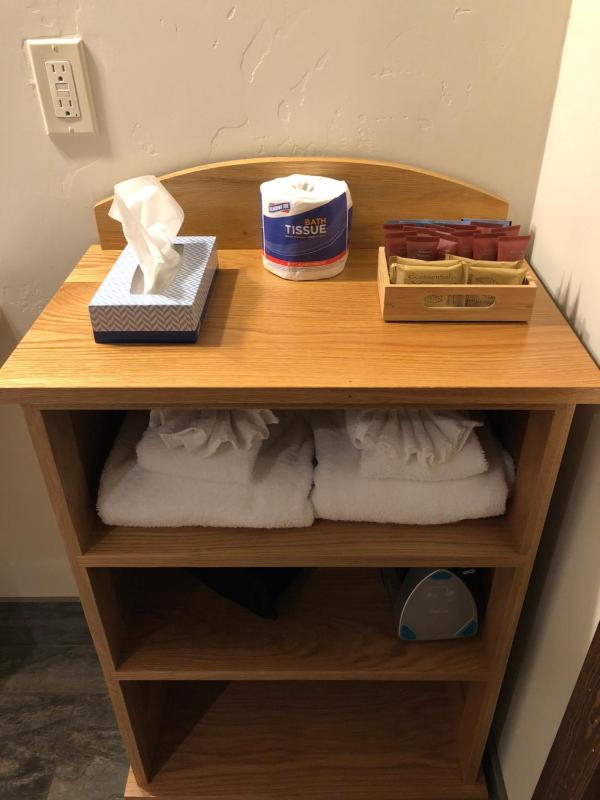 Double Queen Room image 4
