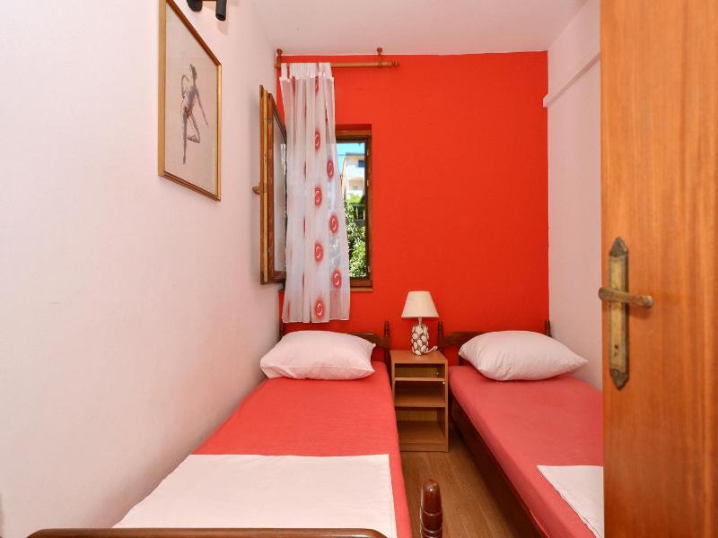 Two-Bedroom Apartment with Sea View image 4