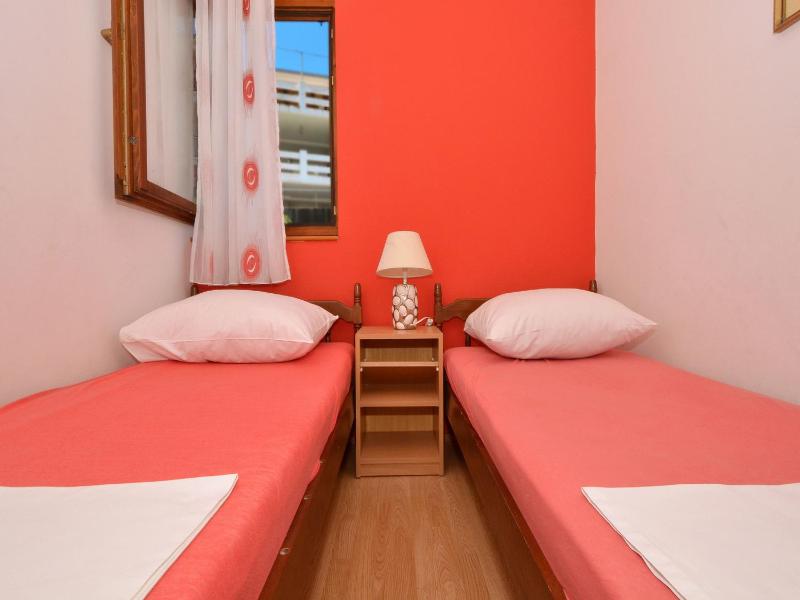 Two-Bedroom Apartment with Sea View image 3