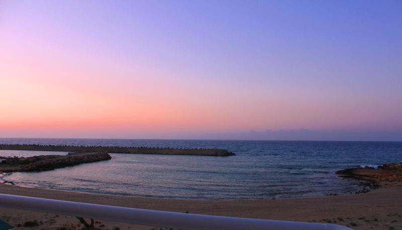 Studio with Sea View image 3
