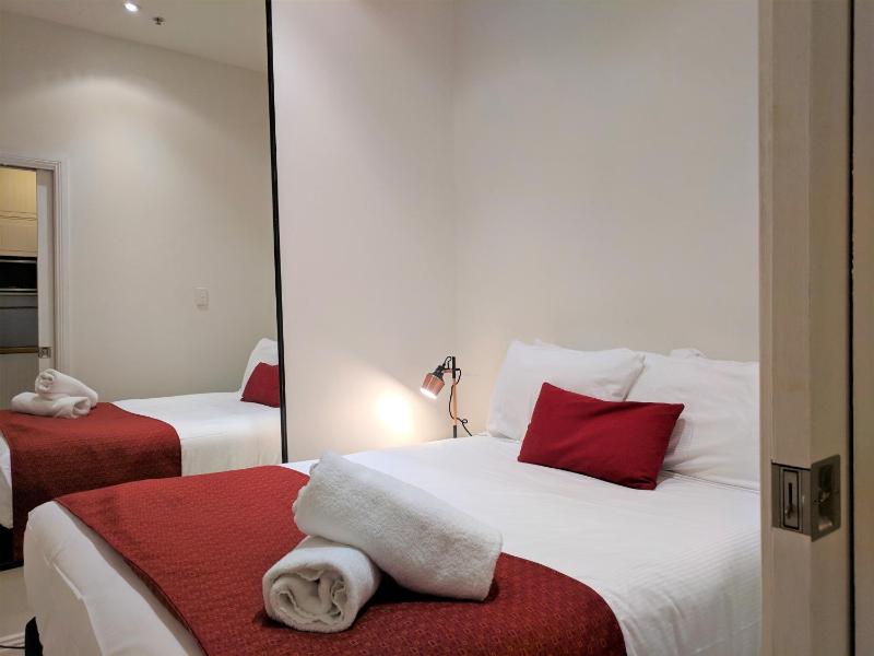Junior Two Bedroom Apartment image 4