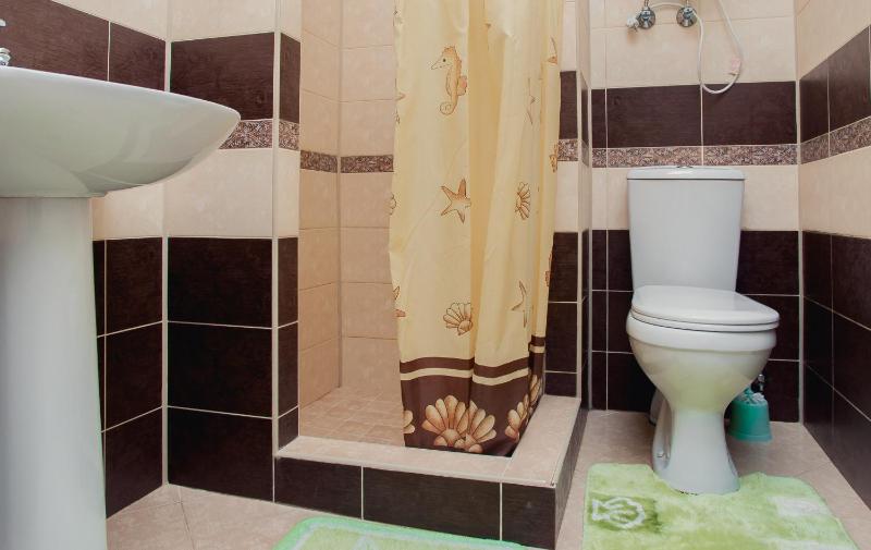 Twin Room image 1