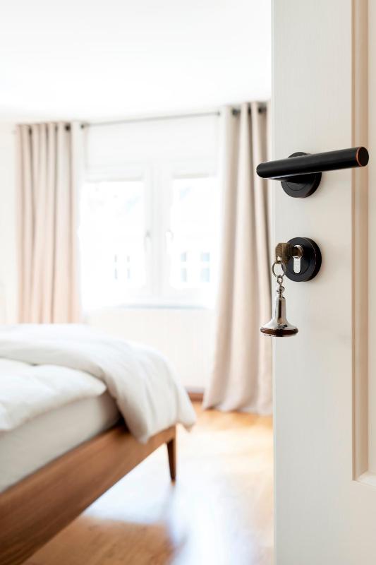 Single Room image 4