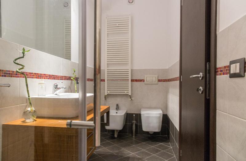 One Love Metropolitan Apartment - image 7