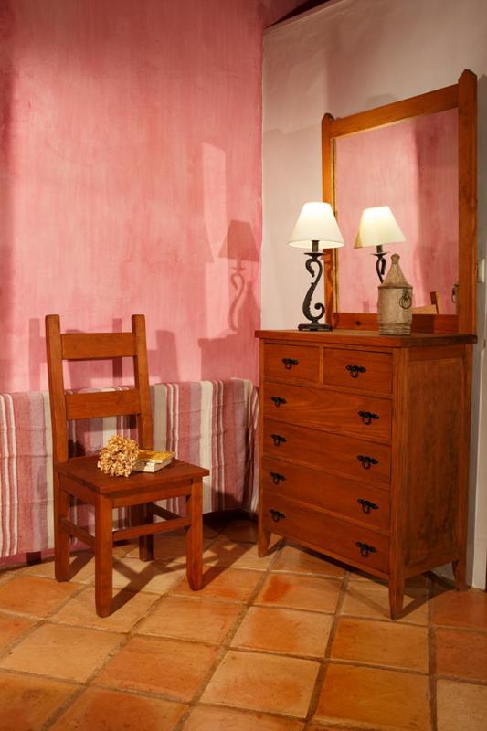 Large Double Room image 4