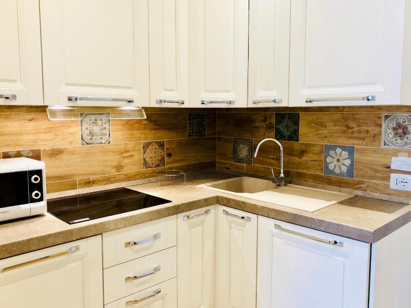 Deluxe Suite image 3