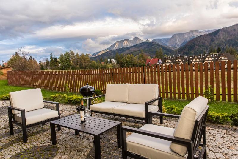 udanypobyt Apartament Regionalny z tarasem - image 17