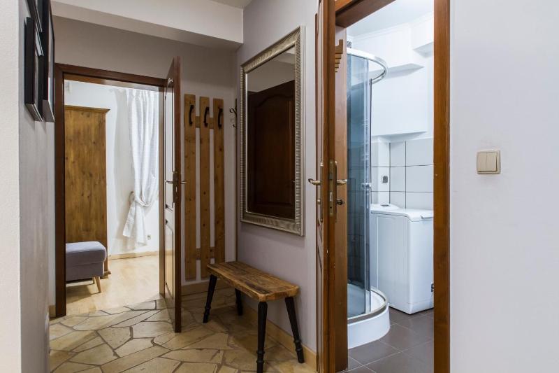 udanypobyt Apartament Regionalny z tarasem - image 4