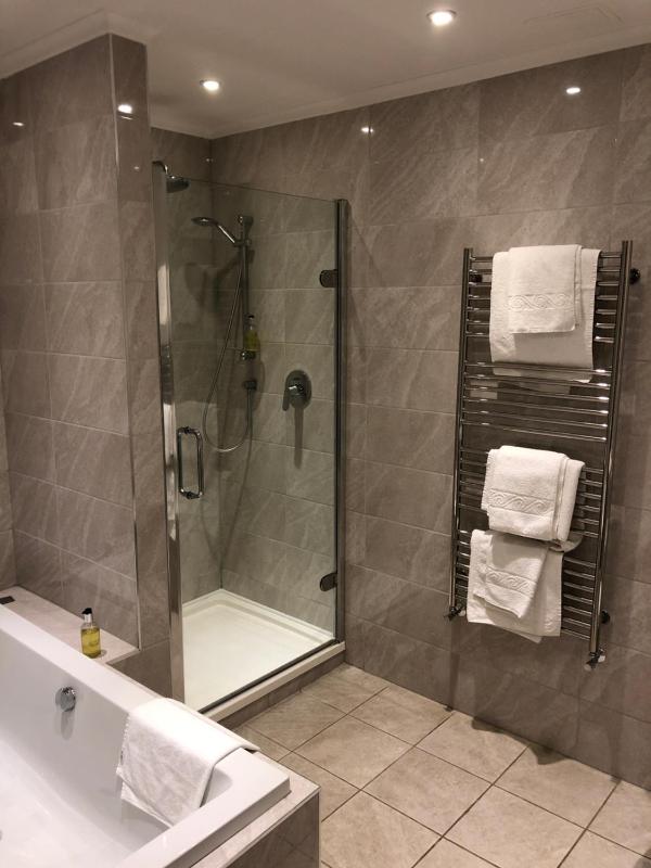 Family Room image 1