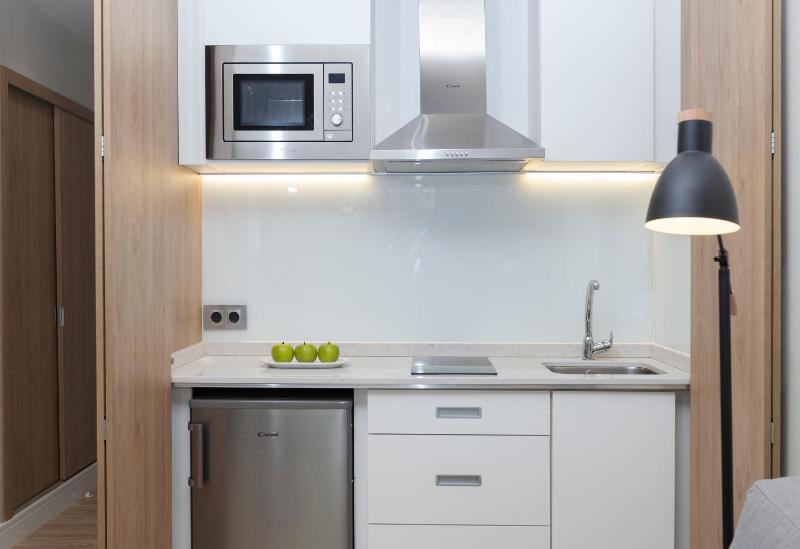 Premium Triple Studio (2 Adults + 1 Child) image 2