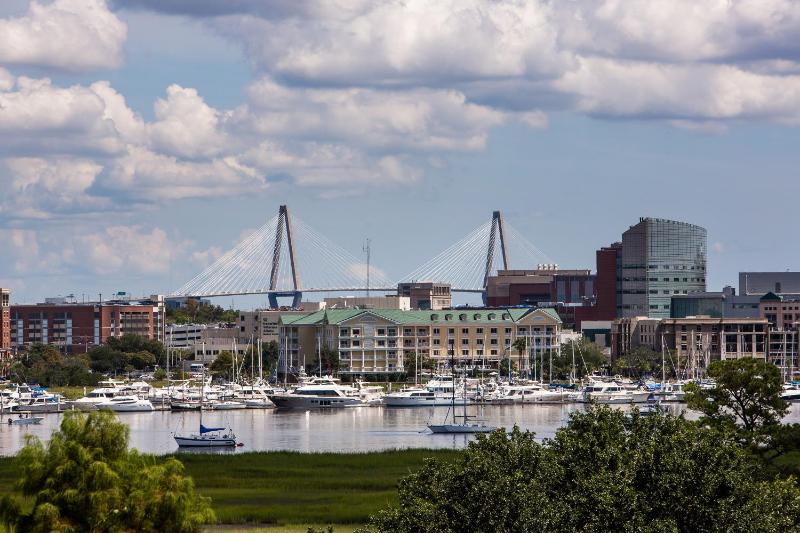 DoubleTree by Hilton Charleston Riverview - image 38