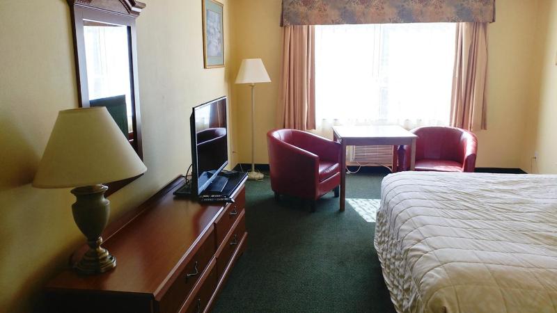 King Room image 2