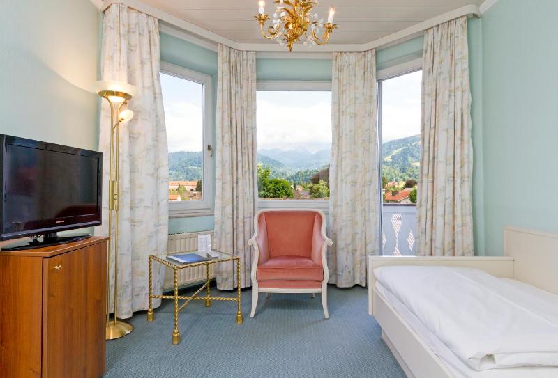 Standard Single Room image 2