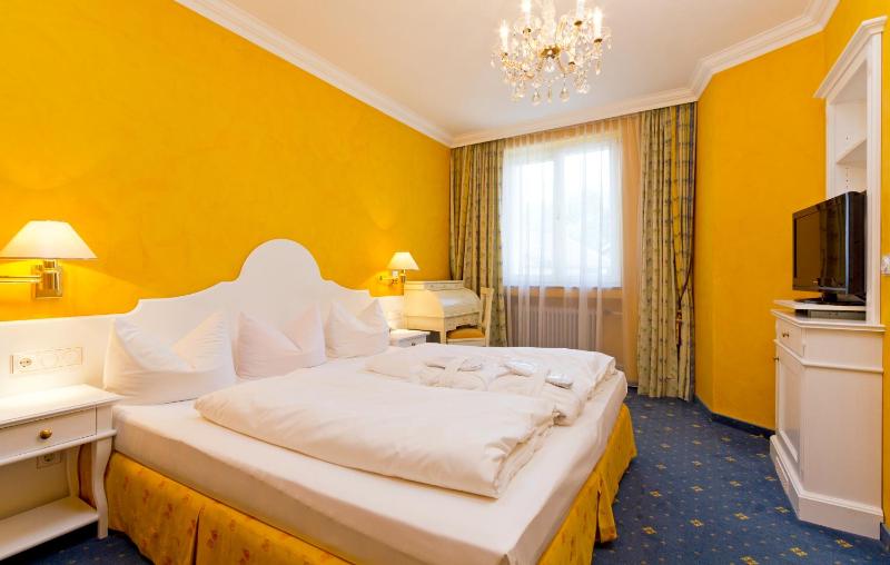 Wittelsbacher Hof Swiss Quality Hotel - image 26