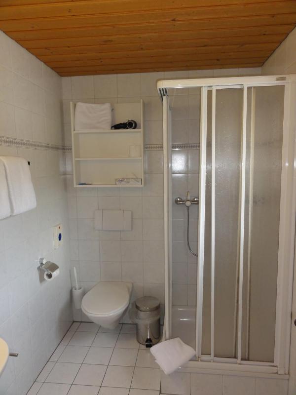 Double Room image 4