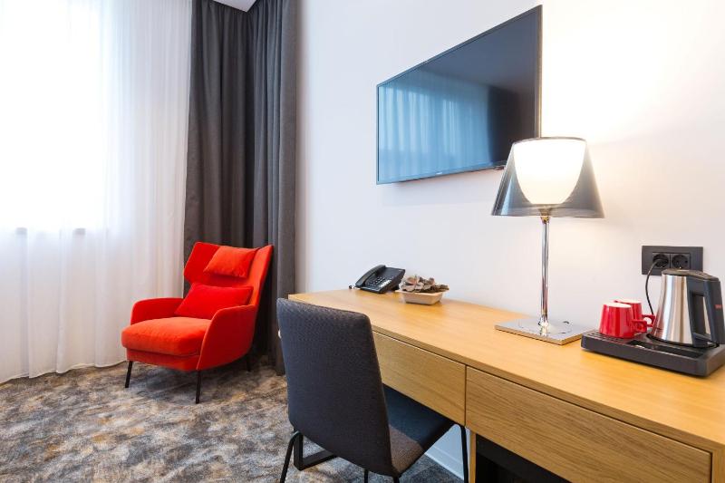 Superior Double or Twin Room image 3