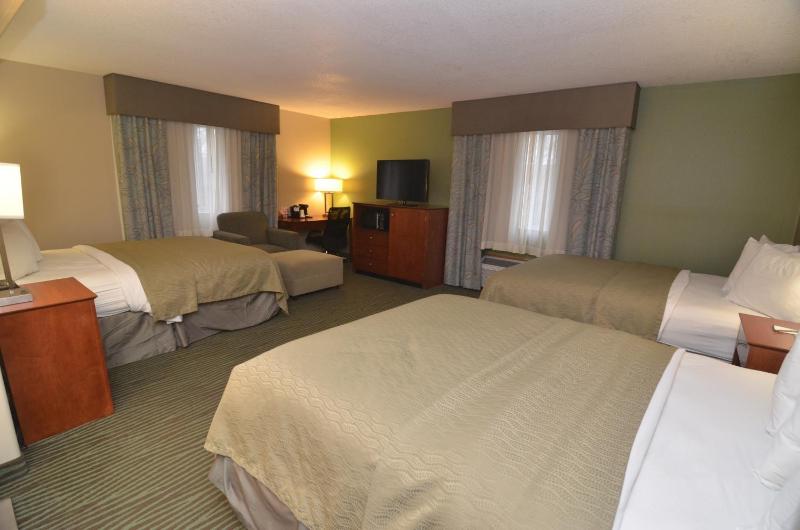 Superior Queen Room - Non-Smoking image 2