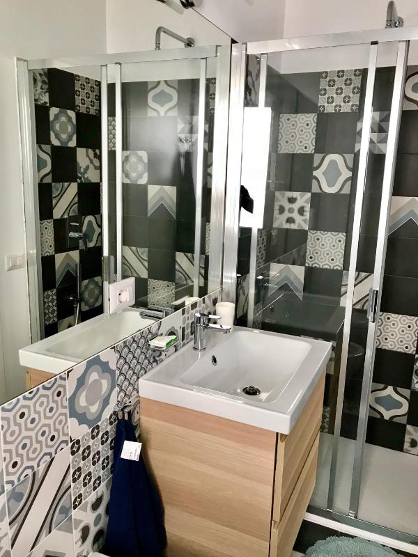 AzzurRomare Flat apartment - image 4