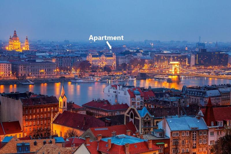 Rumbach Apartment - image 1