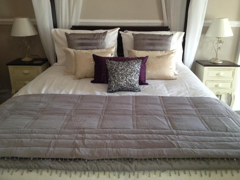 Deluxe Suite image 3