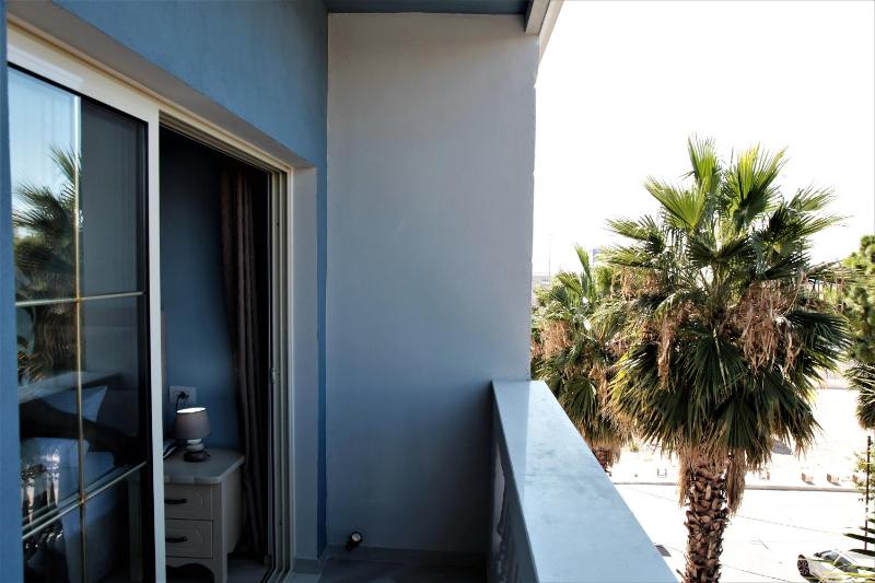 Single Room with Garden View image 2