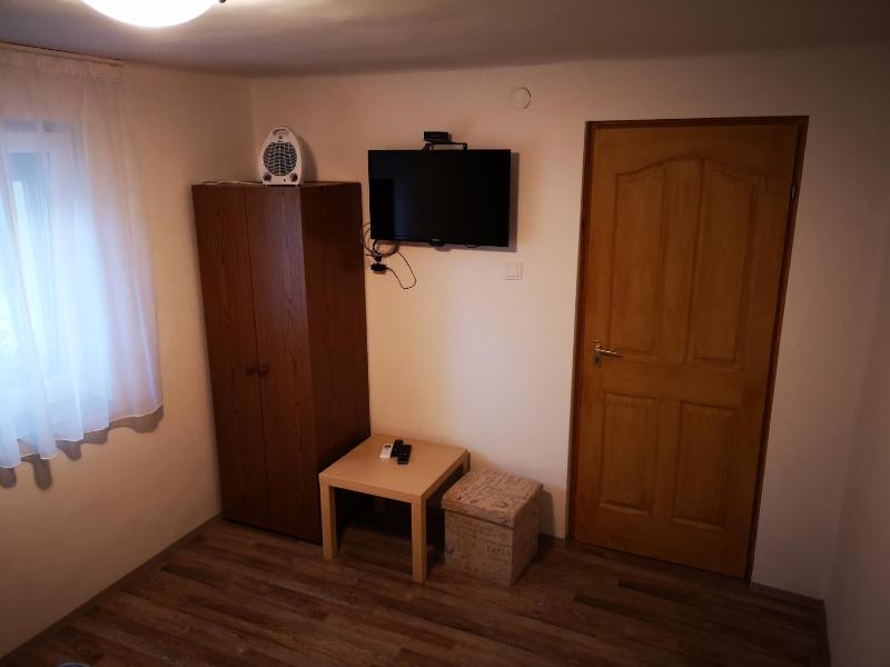 Standard Apartment image 3