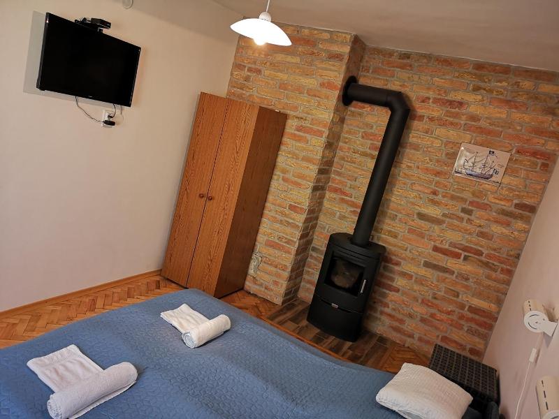 Apartment with Terrace image 4