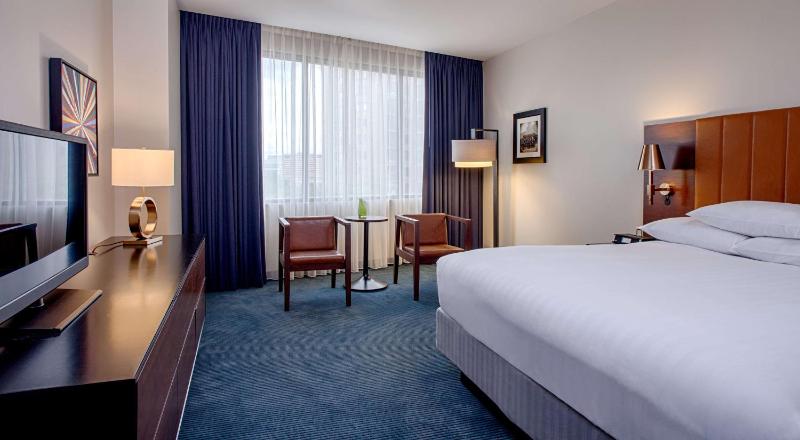 Hyatt Regency Minneapolis - image 30