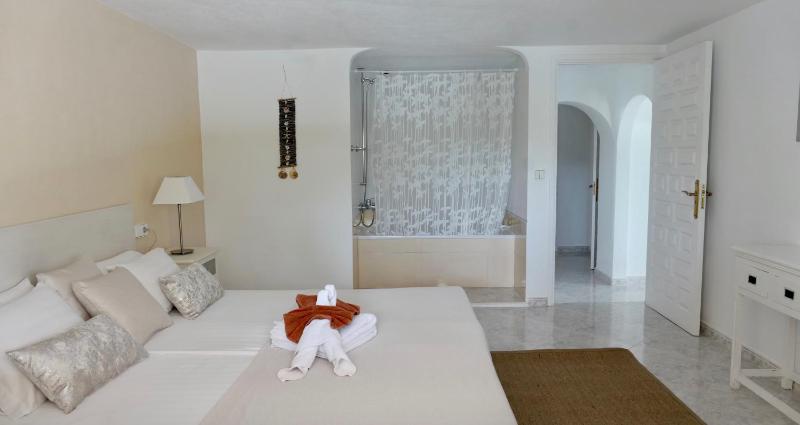 Two-Bedroom Apartment image 3