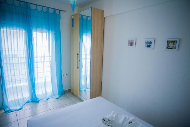 One-Bedroom Apartment image 1