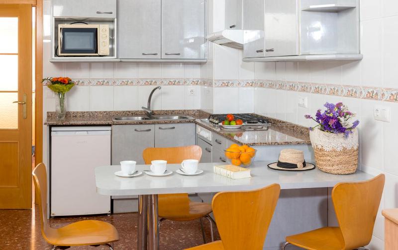 Two-Bedroom Apartment with Mountain View (4 Adults + 2 Children) image 3