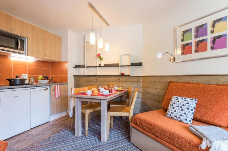 One-Bedroom Apartment (5 People) image 3