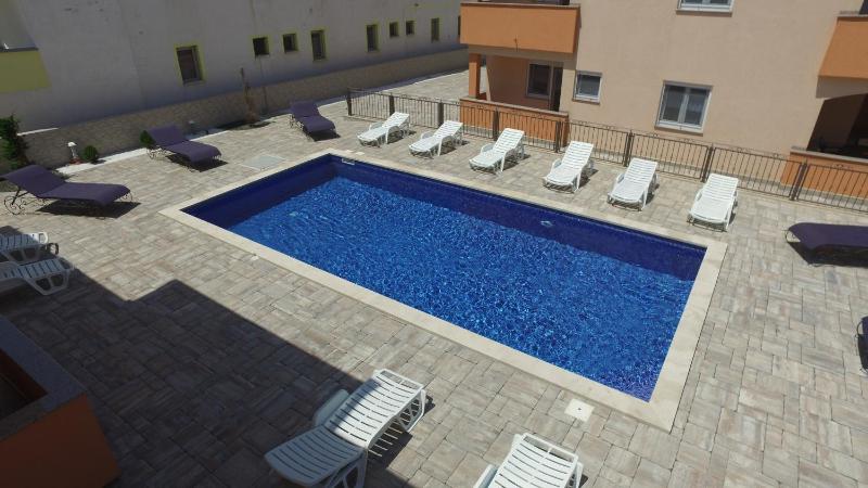 Apartments Villa Lucky - image 6
