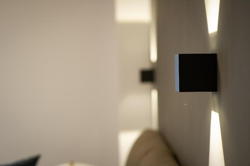 Deluxe Double Room image 4