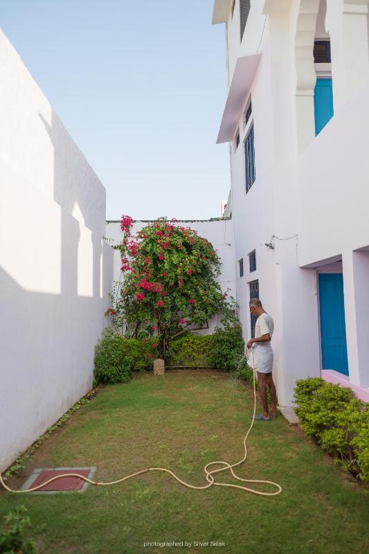 Rajguru guest house - image 16