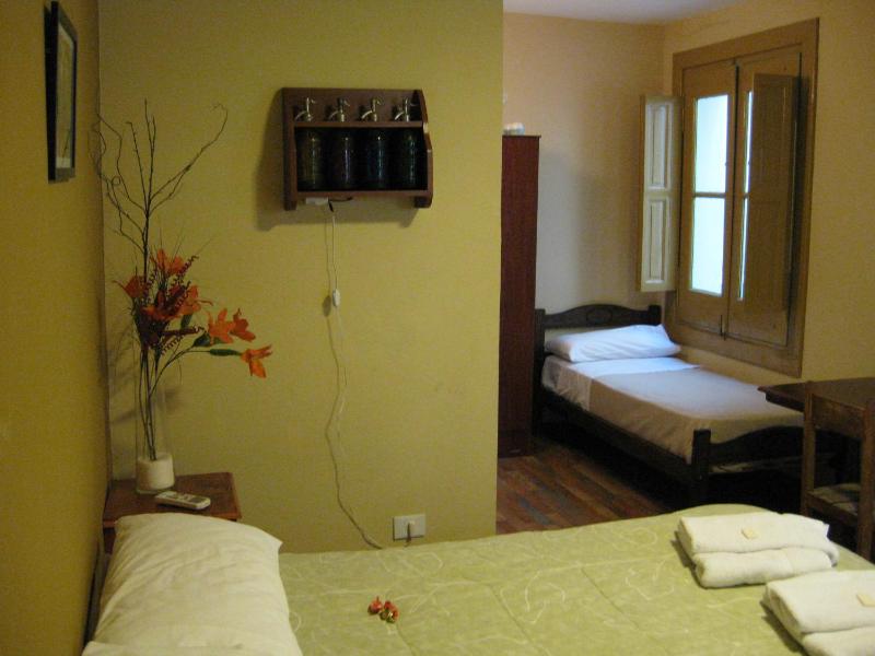 Sabatico Travelers Hostel & Guesthouse - image 16