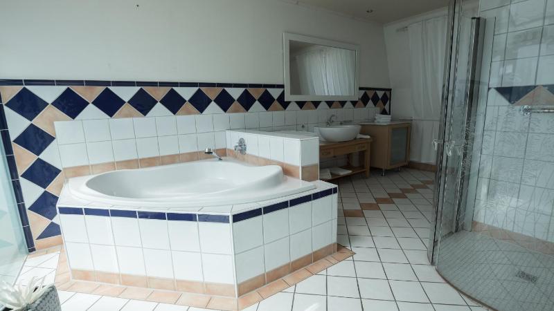 Apartment - Split Level image 4