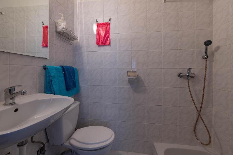 Double or Twin Room with Extra Bed image 2