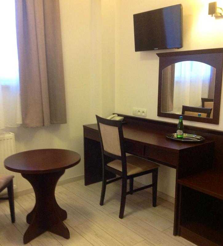 Single Room image 2