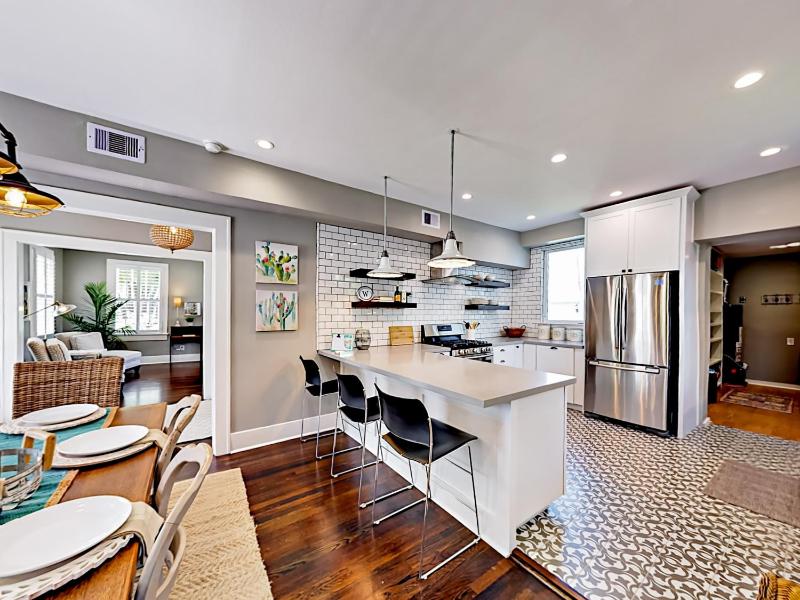 Three-Bedroom House image 2