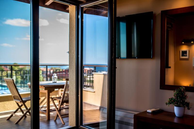 Studio with Ocean View image 2
