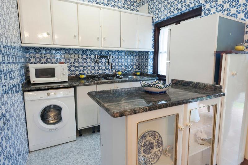 Two-Bedroom House image 3