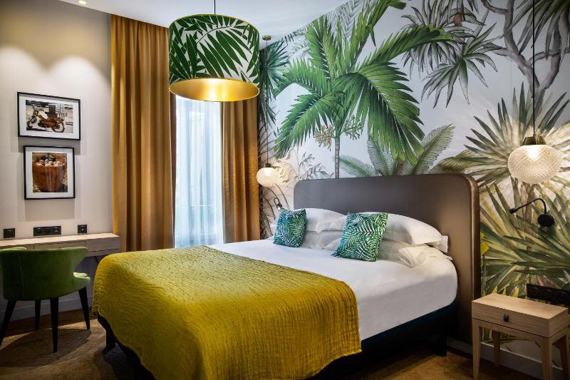 Hotel Verlaine - image 41