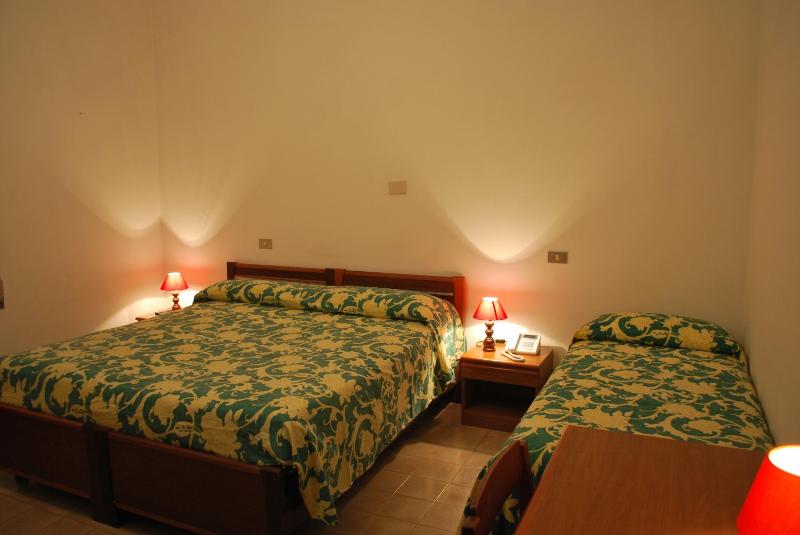Triple Room image 1