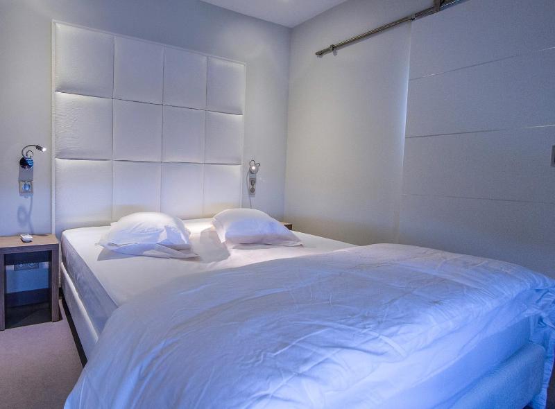 Superior Double Room image 3