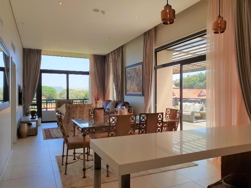 Zimbali Suites 611 - image 1