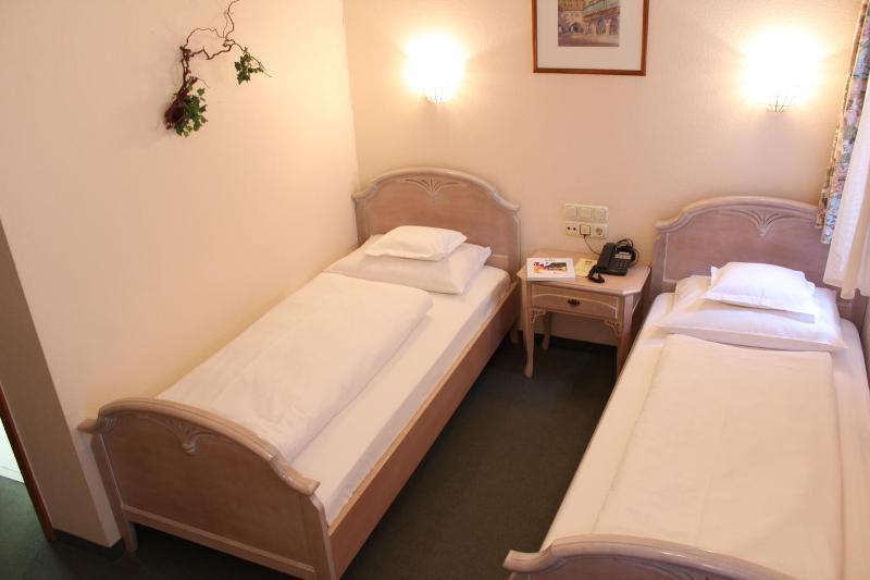 Double Room (1 Adult) image 2